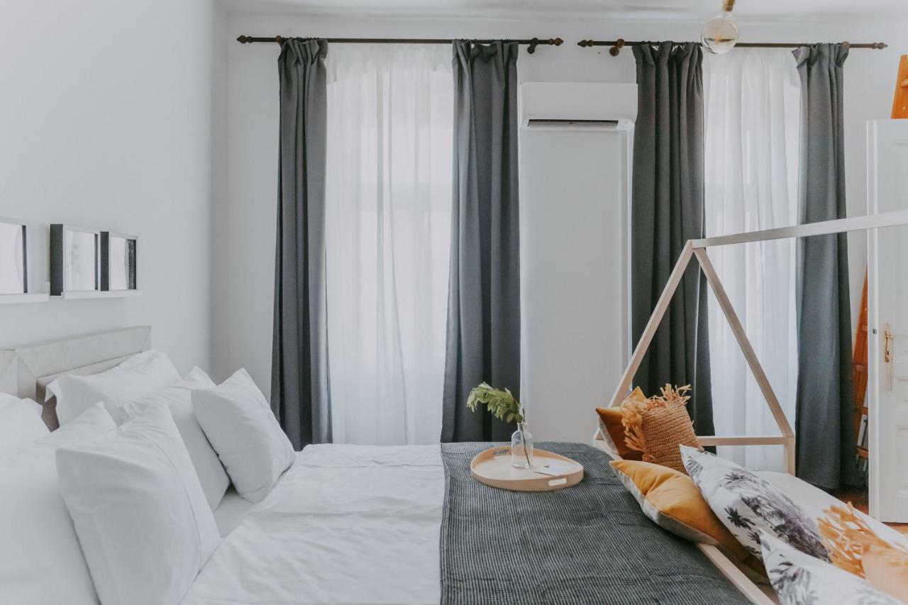 PUY Alloro Boutique Apartment מראה חיצוני תמונה
